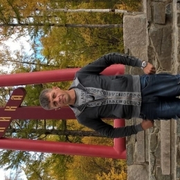 Симпатичный парень ищет девушку для секса без обязательств Симпатичный парень ищет девушку для секса без обязательств